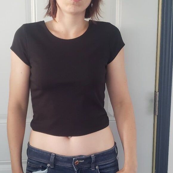 Vintage Tops - Y2K Black Crop Top